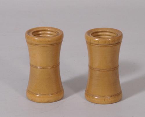 S/1260 19th Century Pair of Boxwood Dice Shakers