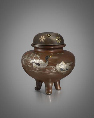 An inlaid bronze incense burner with ducks