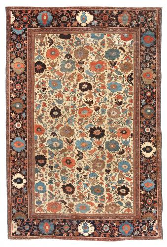 Antique Fereghan carpet