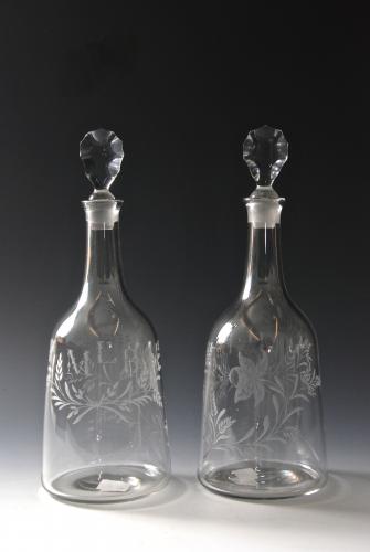 Rare pair of decanters engraved MLB. English circa 1770