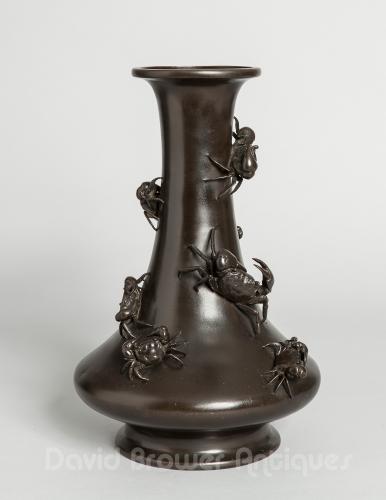 Japanese bonze crab vase, Meiji Period