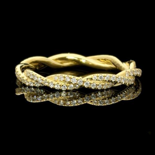 A beautiful 18ct yellow gold fine twist ring fully set with round brilliant cut diamonds