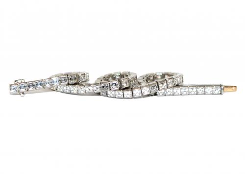 Art Deco Square Diamond Line Bracelet circa 1930