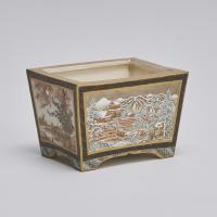 An elegant, late 19th Century Japanese Satsuma Bonzai pot signed Bizan (Circa 1880)