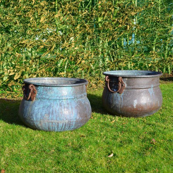 A pair of vintage copper cauldron garden planters | BADA