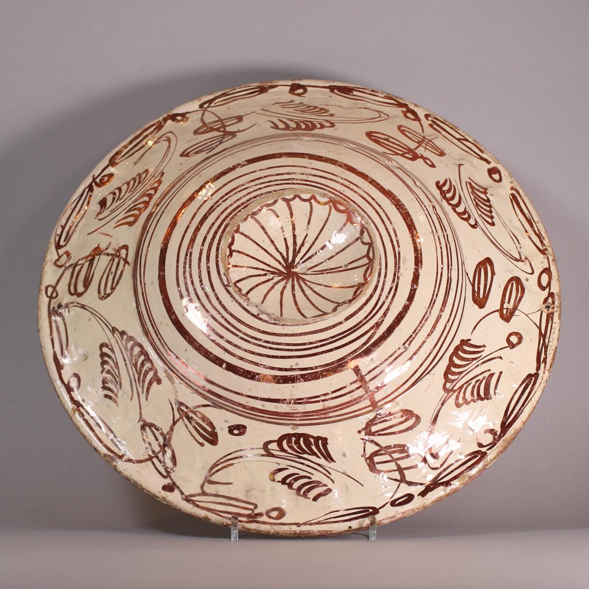Hispano-Moresque lustre pottery charger, 16th century | BADA