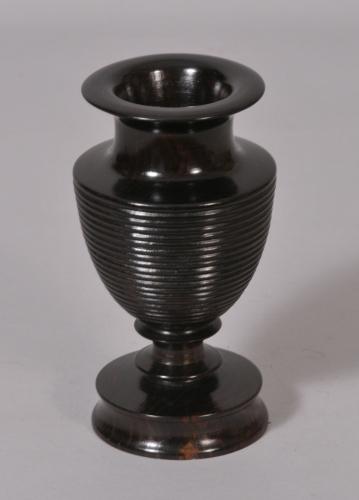 S/2700 Antique Treen 19th Century Lignum Vitae Spill Vase