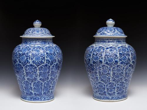 Large Pair of Chinese Export Porcelain Baluster Jars and Covers, Circa 1700