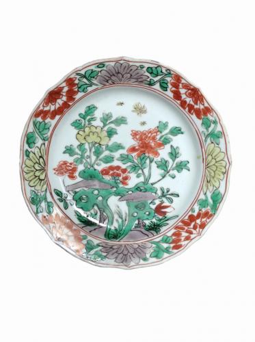 A pair of Wucai plates Chongzhen (1627-1644)