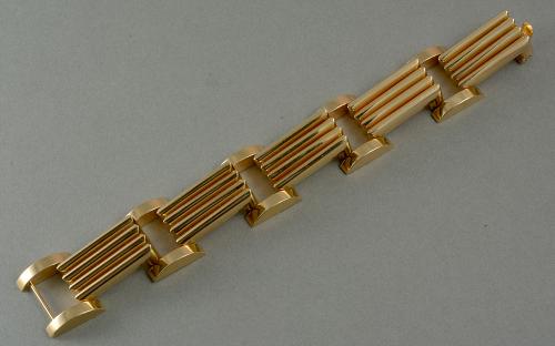 18ct Gold Ultra Stylish 1960s Bracelet