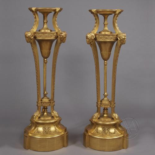 A Pair of Giltwood and Gesso Pedestals