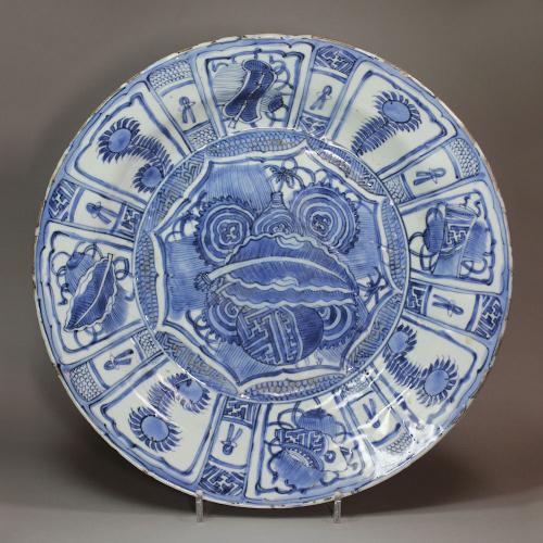 Chinese blue and white kraak dish, Wanli (1573-1619)