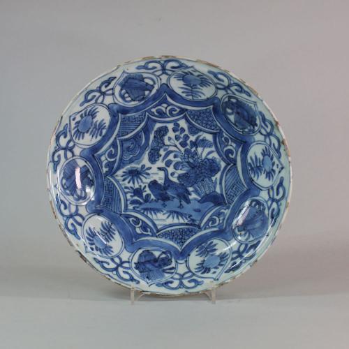 Chinese blue and white kraak dish, Wanli or Transitional (1595-1645)