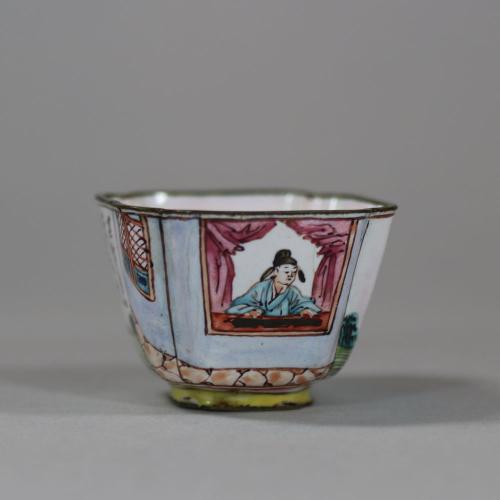 Chinese canton enamel wine cup, Qing (late 18th-early 19th century)