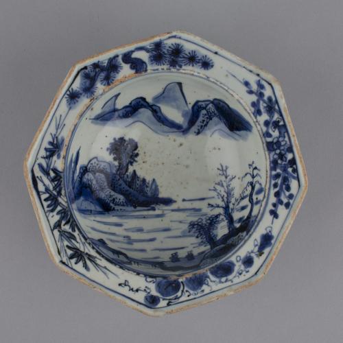 Chinese porcelain blue and white kosometsuke octagonal deep bowl, Tianqi, 1621-1627