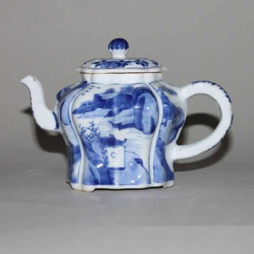 A Chinese porcelain blue and white lobed teapot and cover, Kangxi, 1662-1722