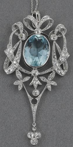Platinum diamond Edwardian Aquamarine pendant brooch circa 1910/20
