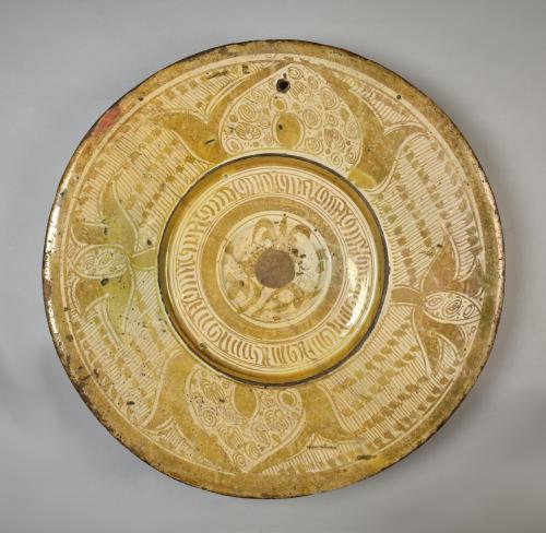 Hispano-Moresque lustre dish, c.1600