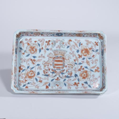 Chinese Armorial Porcelain Tray