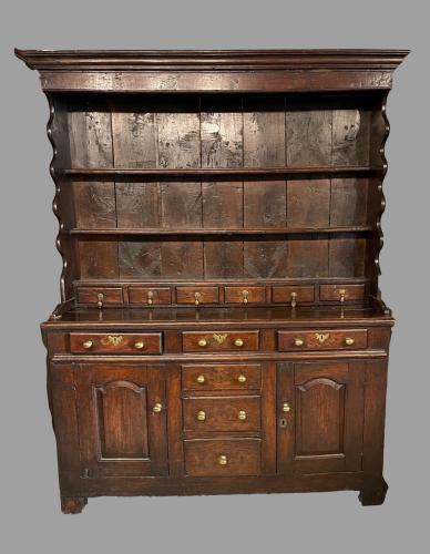 Oak North Wales dresser, circa 1730