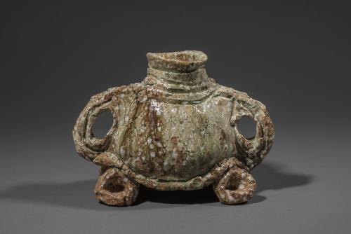 large Shigaraki pottery vessel