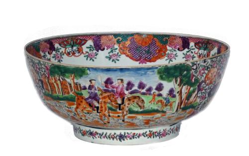 Chinese 18th Century Punch Bowl Painted with Hunting Scene