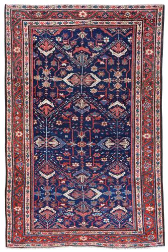 Antique Mahal rug