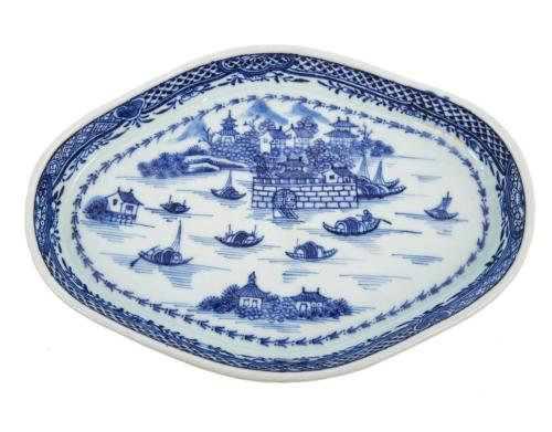 Chinese Export Porcelain Blue & White Spoon Tray with The Dutch Folly Fort, Circa 1775