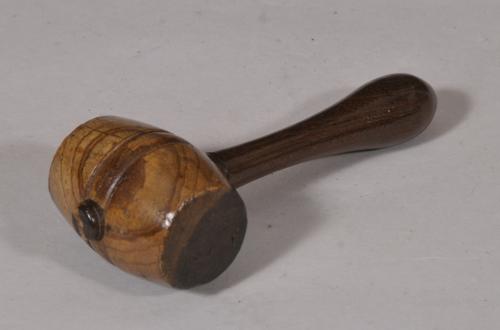 S/5349 Antique Treen 19th Century Laburnum Wood Nut Mallet