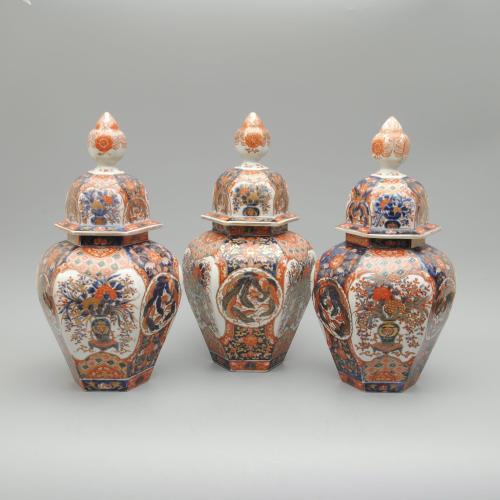 Japanese Imari Lidded Vases