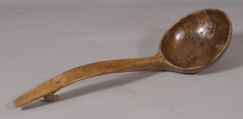 S/5387 Antique Treen 19th Century Scandinavian Birch Hook Handled Ladle