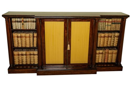 Fine quality mahogany breakfront cabinet