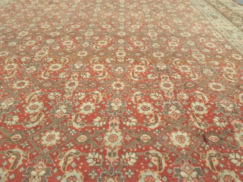 Fine Antique Tabriz Carpet