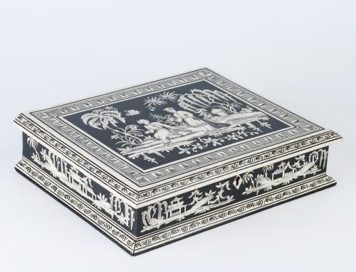 Chinoiserie Table-Top Box